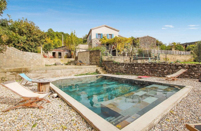 Stunning home in Darbres