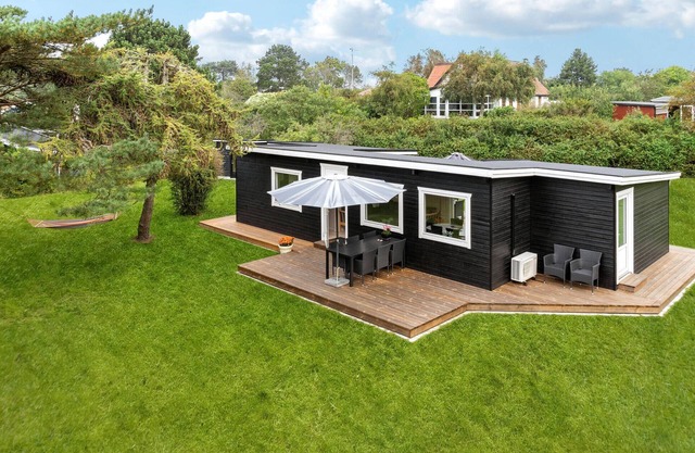 Stunning home in Sjællands Odde