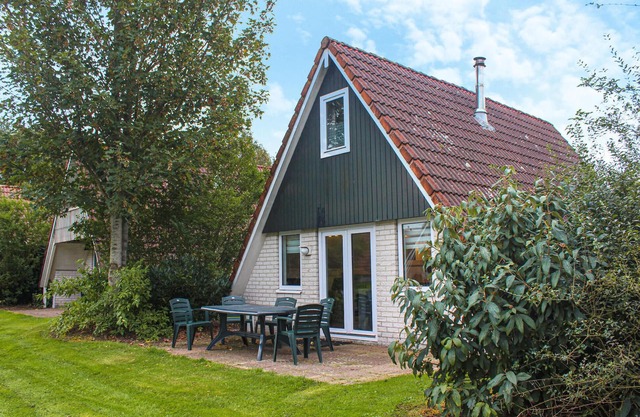 Stunning home in Gramsbergen with WiFi