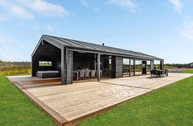 Stunning home in Jerup with WiFi