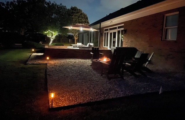 Stunning Home on 125 acre farm near Horse Park, Keeneland and KY Bourbon Trail.