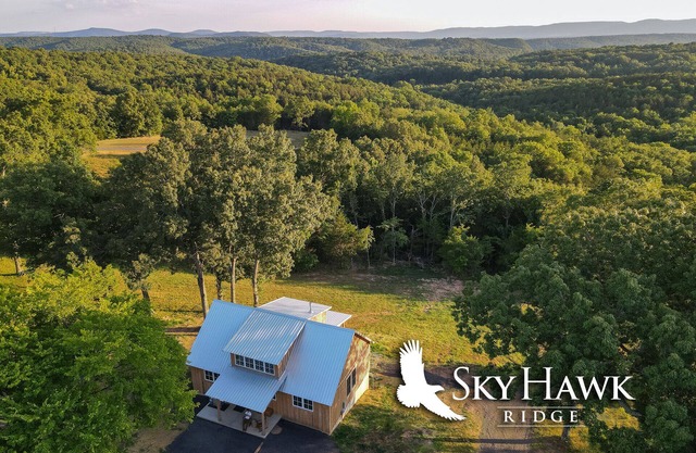 Stunning New Home at Sky Hawk Ridge, a 185-Acre Refuge ONE MILE to Buffalo River