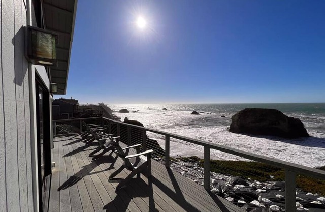 Stunning Oceanfront Escape