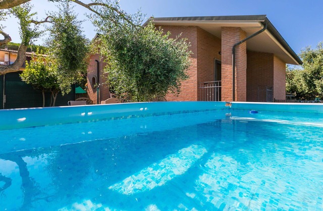 Stunning private villa for 12 guests with A/C, WIFI, private pool, TV, patio and pets allowed