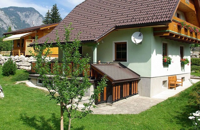 Stunning private villa for 8 people with WIFI, TV, terrace and parking