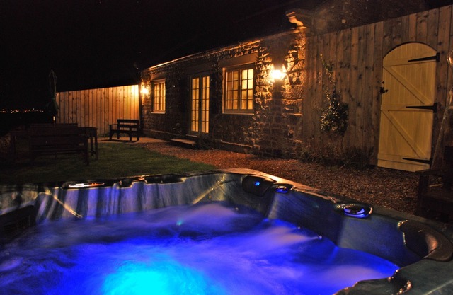 Stunning Sea Views, Beautiful Country Cottage, Hot-Tub | Ravenscar, North Yorks