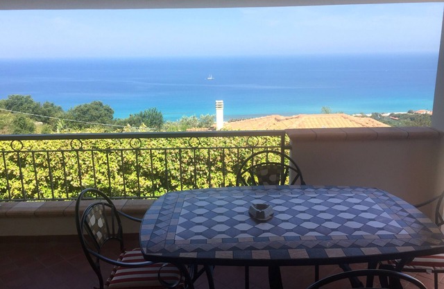 STUNNING SUNSETS-Zambrone/Tropea -A/C-WIFI-SEA VIEW- Private - Villa Querencia