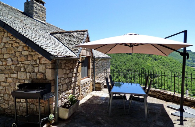 Stunning Valley Views from our 3* Gîte bordering the Cévennes and Grands Causses