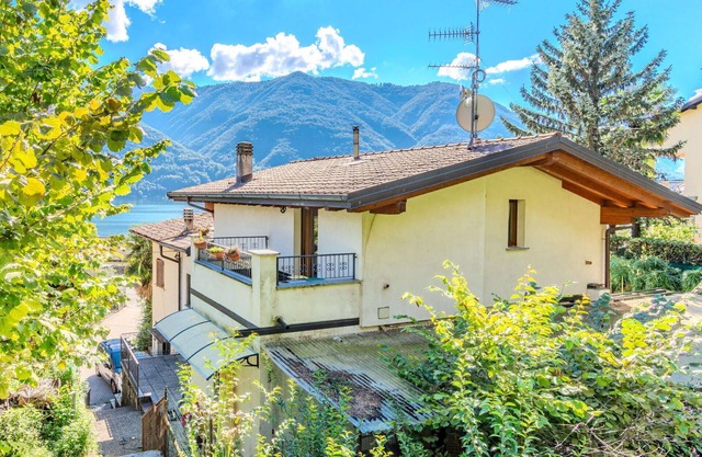 Stunning villa for 4 guests with WIFI, TV, terrace and pets allowed