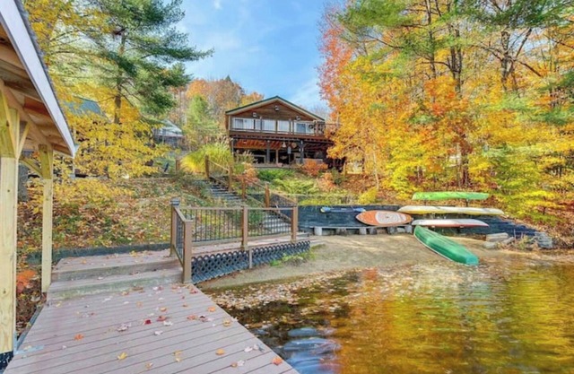Stunning Waterfront Lake House!