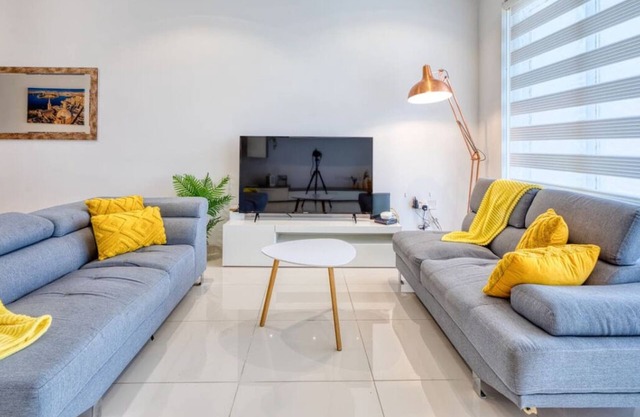 Stylish 3BR Apt in Marsaxlokk with Private Terrace