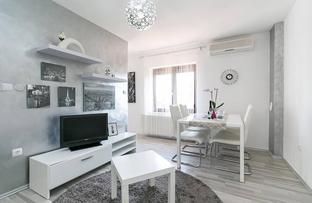 Stylish and modern apartment Maria-Leni in Vrsar