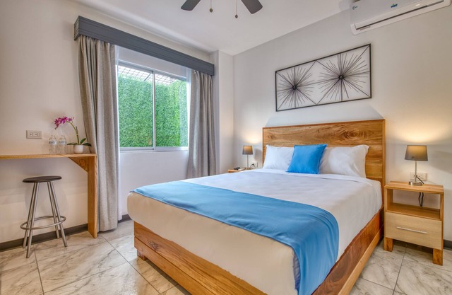Stylish apartment in San Jose with A/C!n