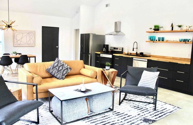 Stylish Barndo Escape w/Fire Pit & Patio