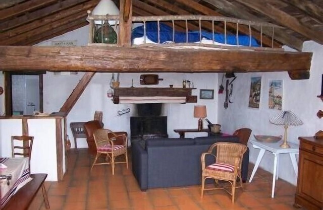 Stylish, Basque sheepfold, all comfort
