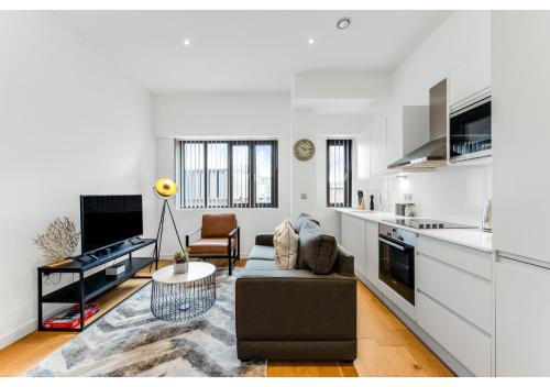 Stylish Flat in Centre Hassle Free Peaceful