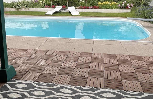 Stylish home with POOL!!!!