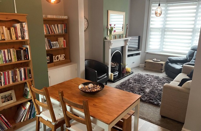 Stylish House in Exeter Nr Quay and City Centre
