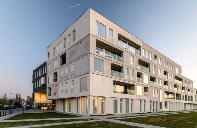 Stylish Oudenaarde Retreat with Bike-Friendly Amenities | Steps to Market