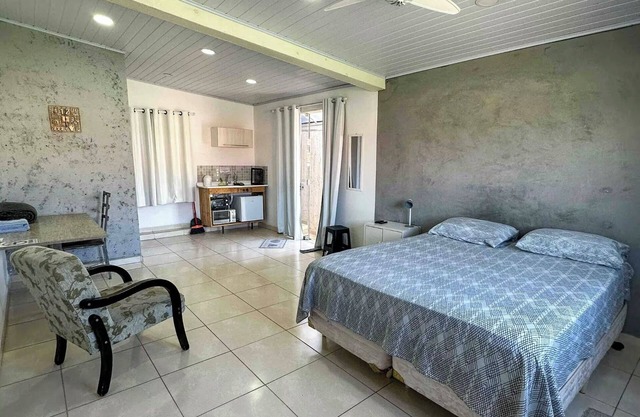 Suite 01 Sorocaba in Alto da Boa Vista with garage
