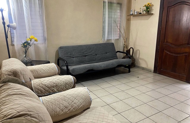 Suite 2 Hab, 2 Baños, 3 Camas, Sala, Comedor, Cocina, Sofá Cama y Parqueo