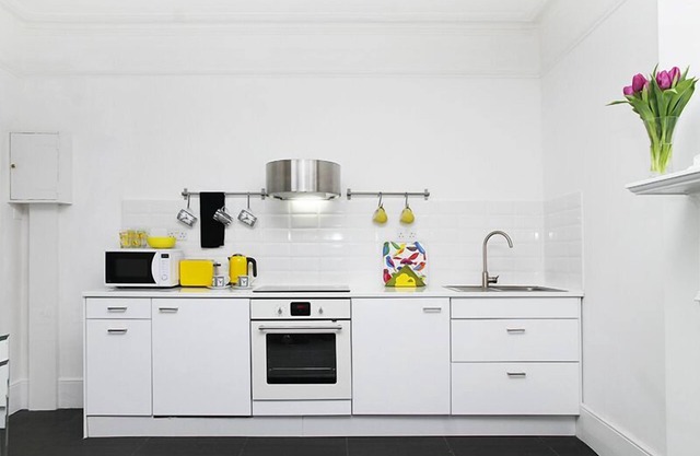 Suite 9 Blissful, Bright 1 bedroom suite in quiet rd in Belsize Park