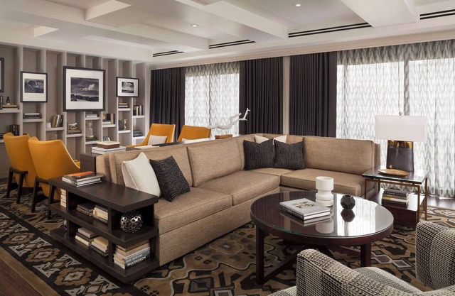 Suite + Connecting Room at a 4⭐️ Hotel