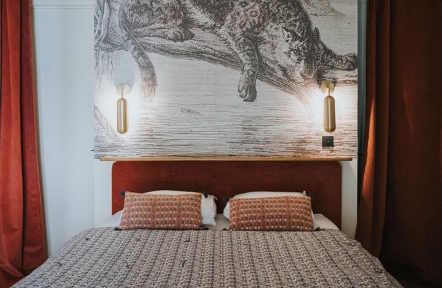 Suite des Cèdres at Lyon Country House,