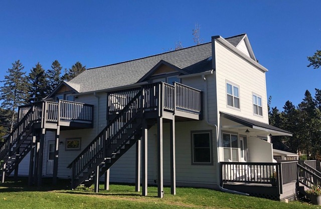 Suite Two at La Pointe Lodging