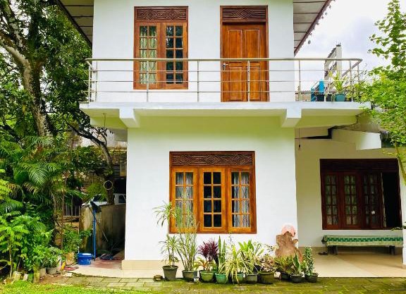 Summer Ridge - Homestay