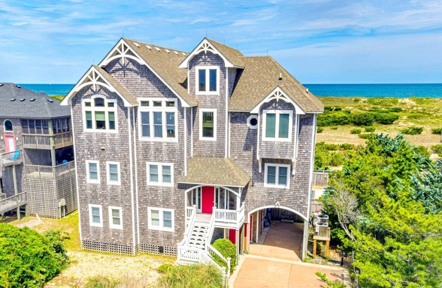 SUMMER SALE-Luxury Oceanfront, Private Pool, Hot Tub, Elevator, Game/Media Room, Fire Pit