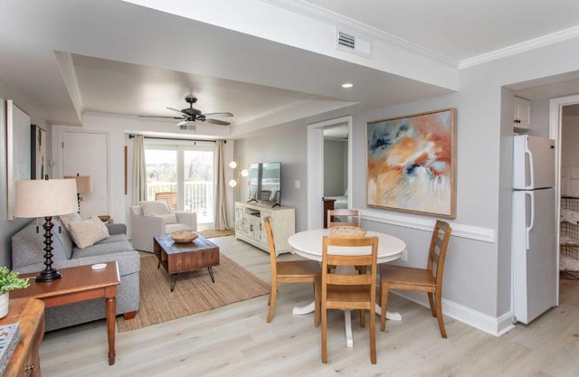 Summerhouse Villas Condo Private Resort Beach!
