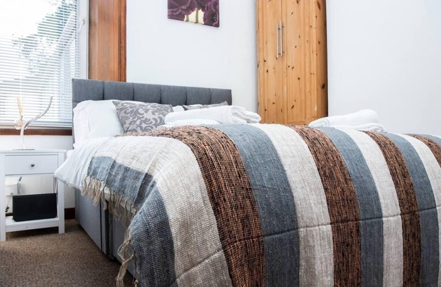 Summit Westend 1 Bed Cosy Flat by Royal Infirmary