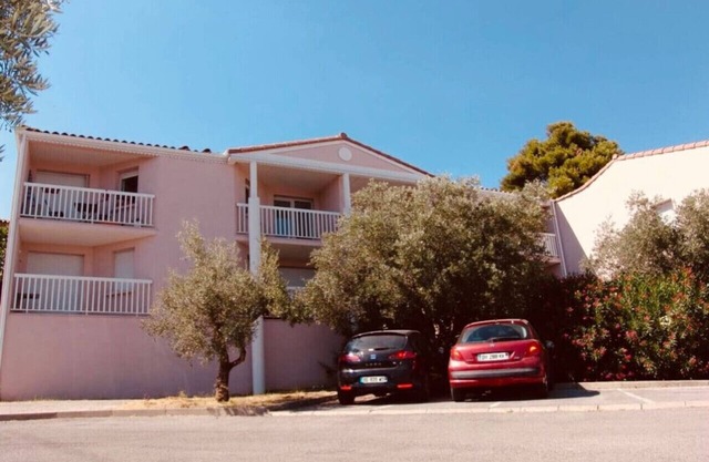 Sun7 view Montpellier, Pool, Free parking