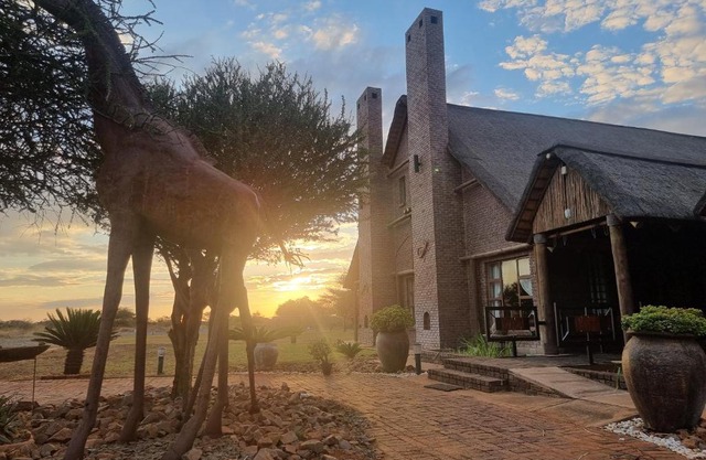 Sundowners Game Lodge