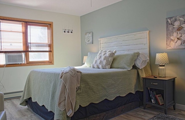Sunflower Inn - Magnolia Room at Charlevoix's newest bed & breakfast