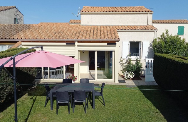 Sunny and relaxing villa in St Trojan les Bains (ile d'oleron)