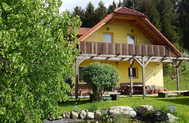 Sunny Holiday House B&B