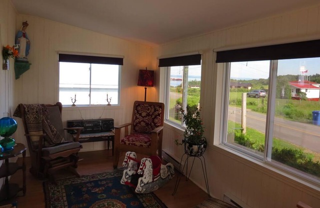 Sunny House In The Heart Of Charlevoix