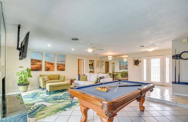 Sunny South Daytona Home w/Pool & Grill!