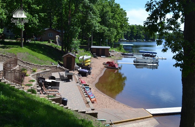 Sunrise Lodge! Beautiful Vacation Home with Amazing Lake Views!