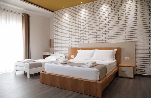 Sunrise Luxury Apartments