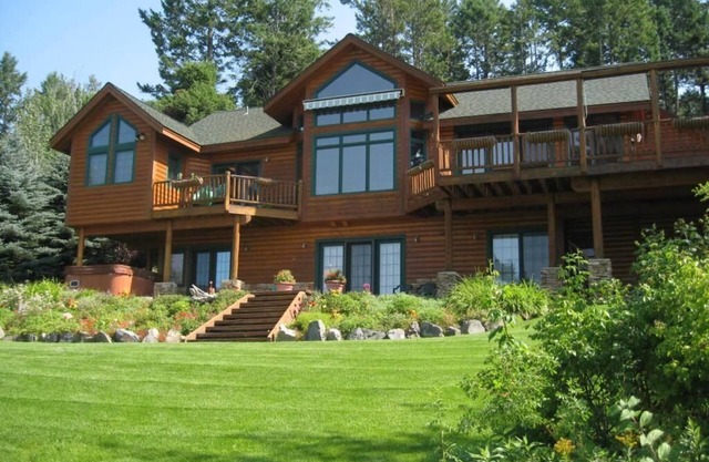 Sunset Cabin - Flathead Lake, Exquisite Log Home and Guest Cabin. Sleeps 12
