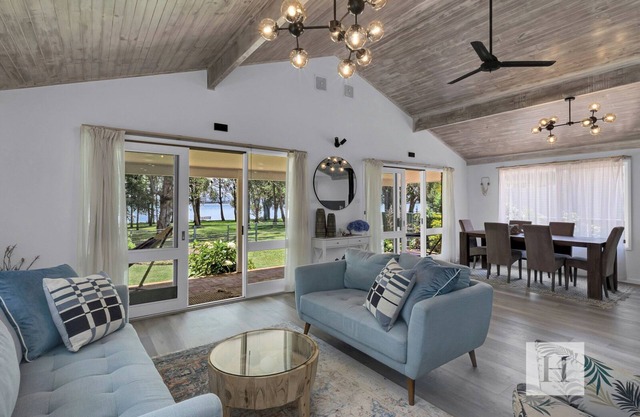 Sunset Escape - Reserve Waterfront w/Kayaks