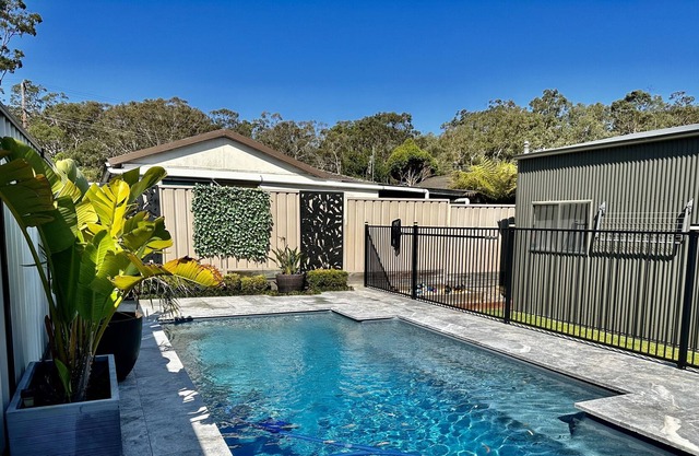 Sunset Heaven With Pool!
