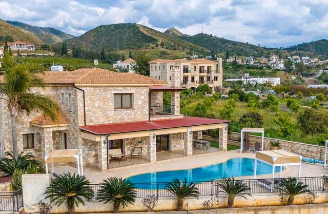 Sunset View Villa your coastal paradise in Argaka