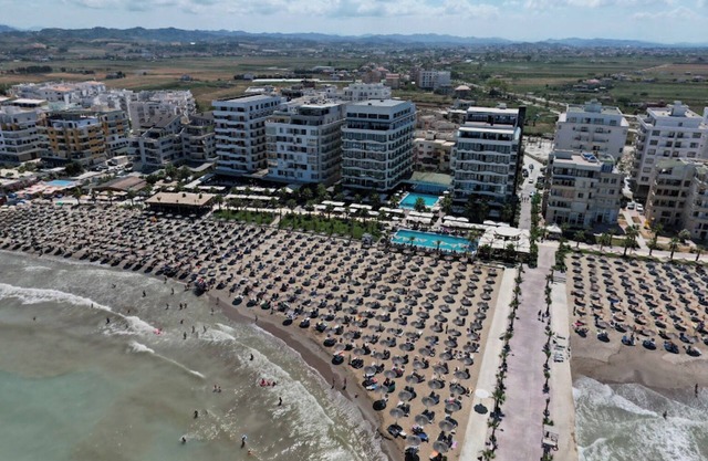 Sunshine Apt Qerret-Golem Beach