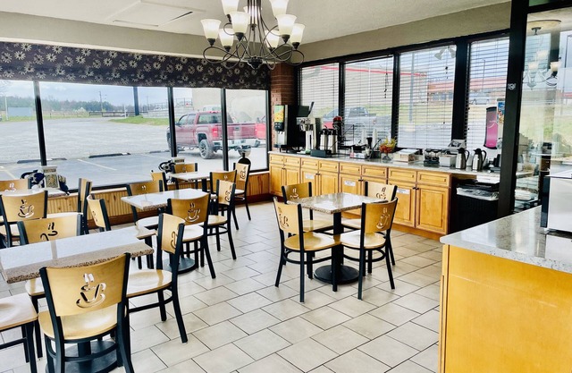 Super 8 by Wyndham Corbin/London KY