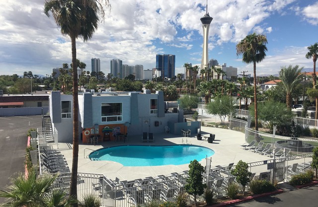 Super 8 by Wyndham Las Vegas North Strip/Fremont St. Area