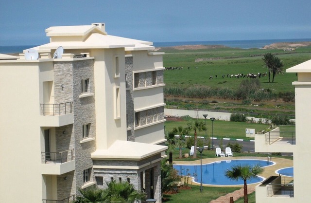 SUPERB 3 ROOMS 86m2 BELLA VISTA - BOUZNIKA - 300M BEACH. MOROCCO.